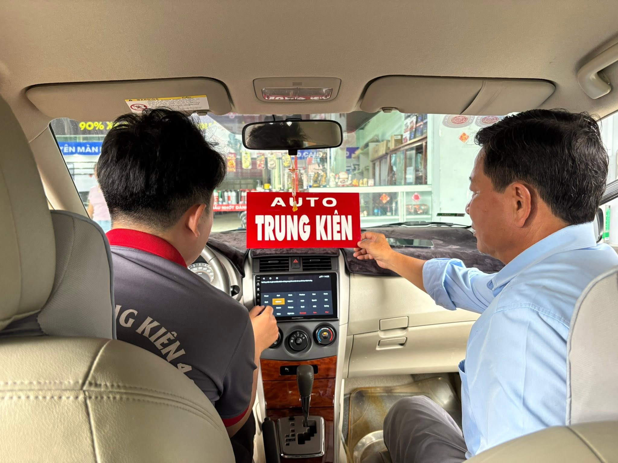 GARAGE Ô TÔ TÂY NINH